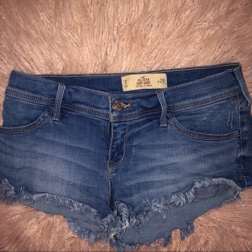 HOLLISTER short shorts
